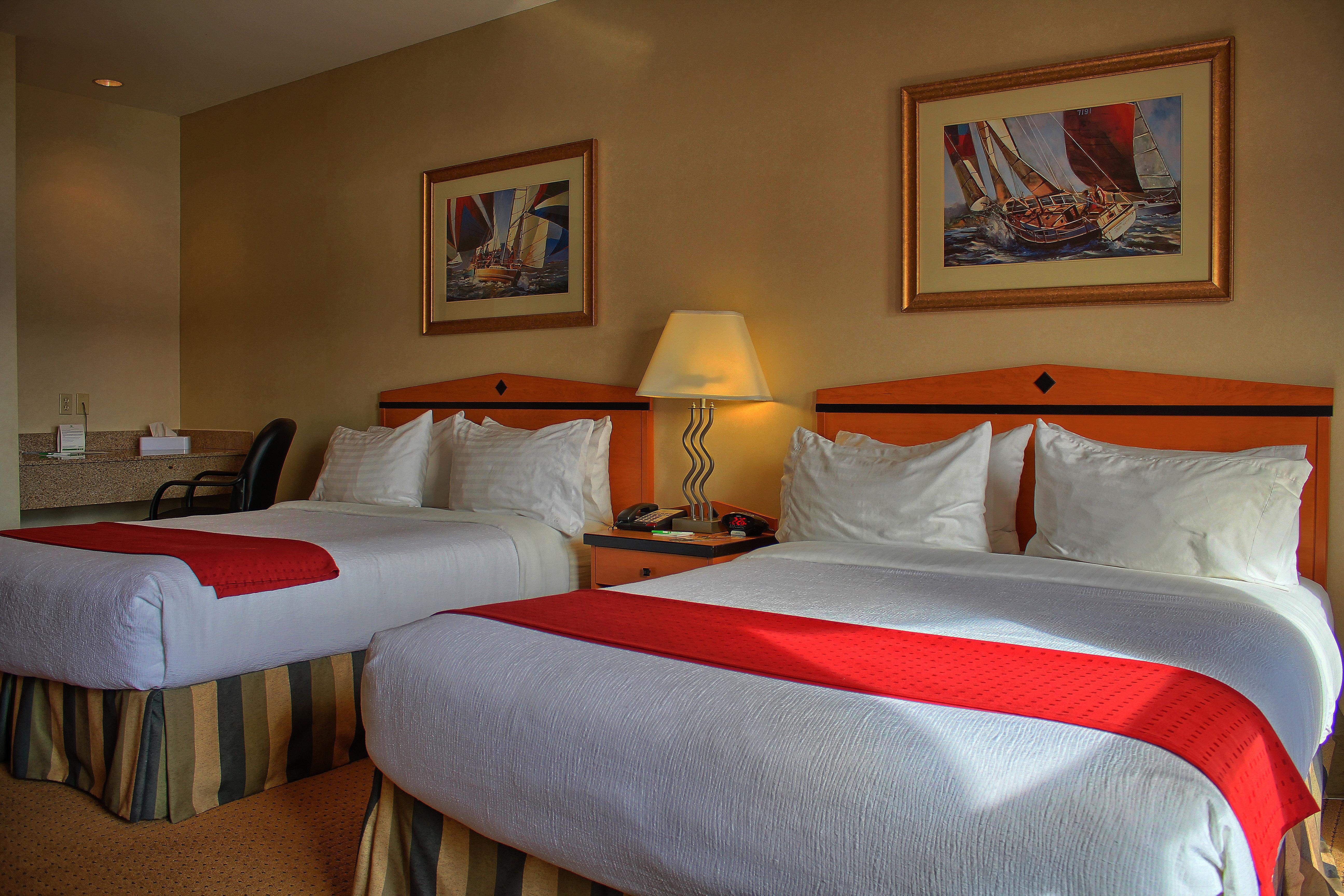 Holiday Inn Hotel & Suites Osoyoos By Ihg מראה חיצוני תמונה