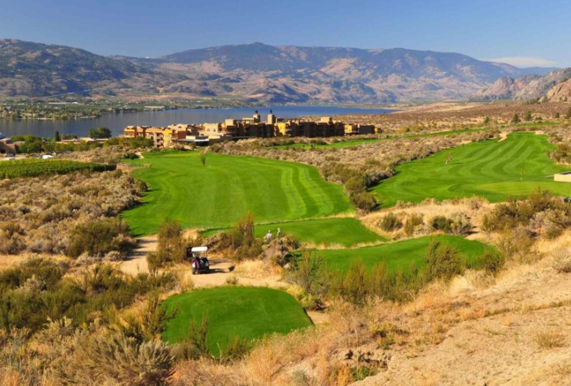 Holiday Inn Hotel & Suites Osoyoos By Ihg מראה חיצוני תמונה